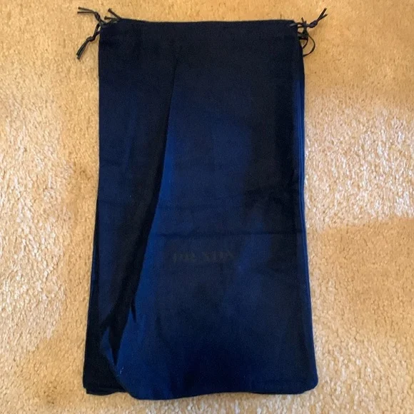 Prada Dust Bags set - Picture 1 of 5